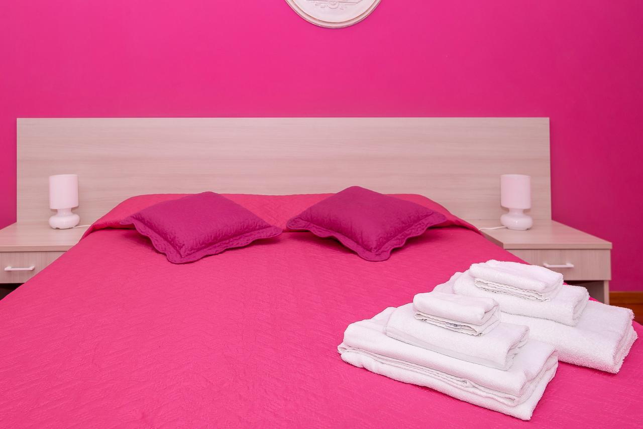 B&B Villa Le Palme Meta Kültér fotó