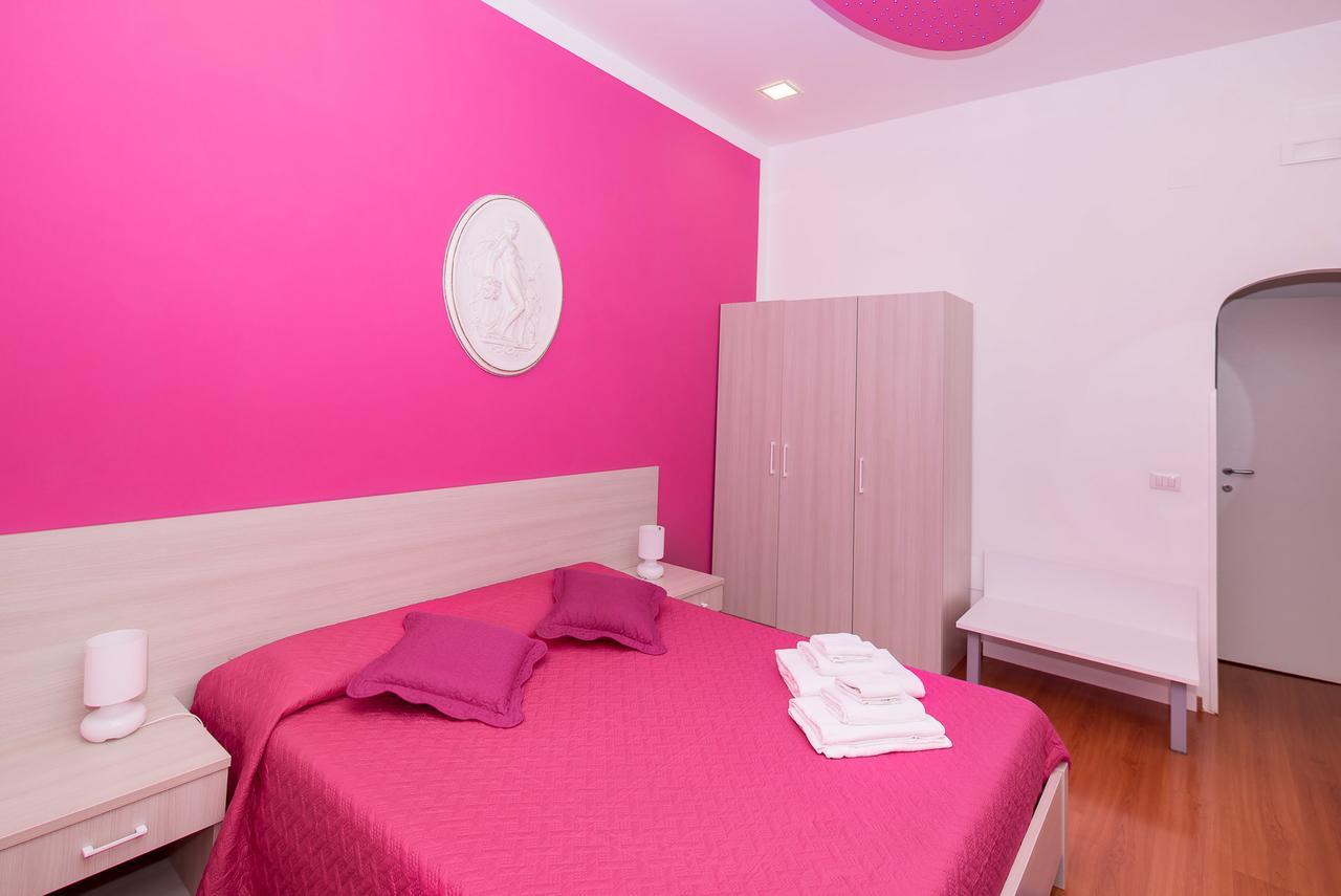 B&B Villa Le Palme Meta Kültér fotó